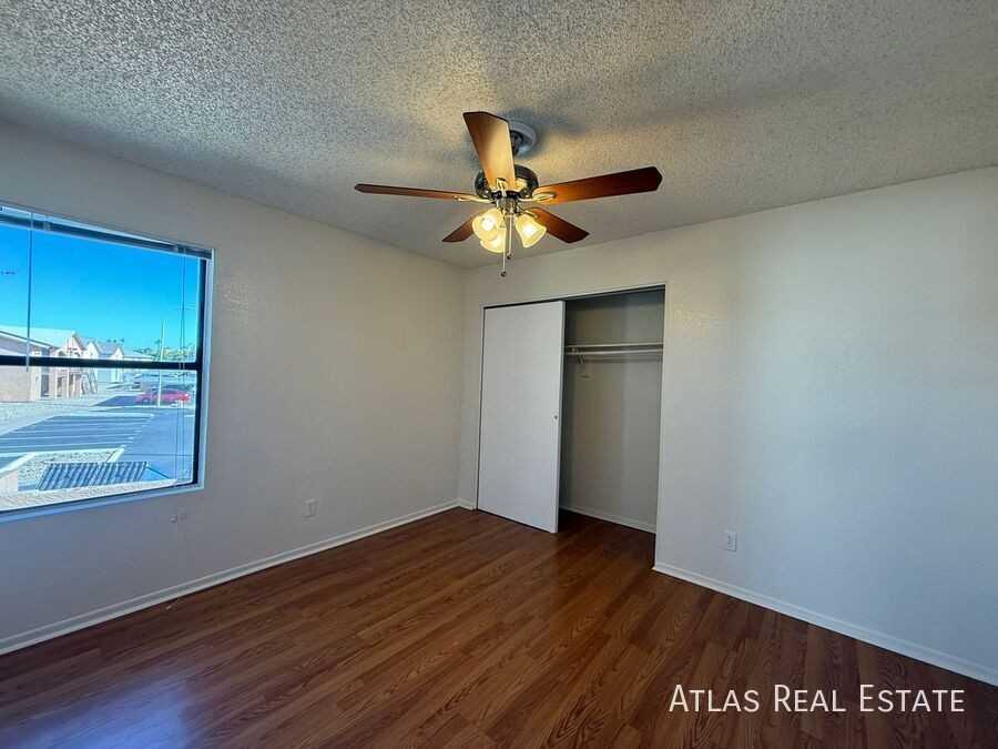 465 W Ivyglen St #205 - Photo 5 of 7