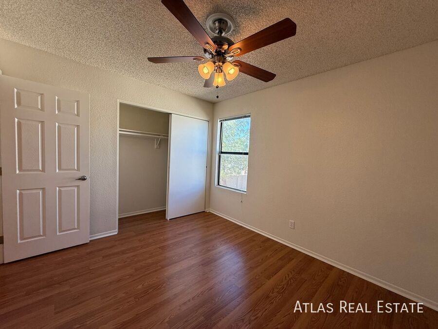 465 W Ivyglen St #205 - Photo 6 of 7