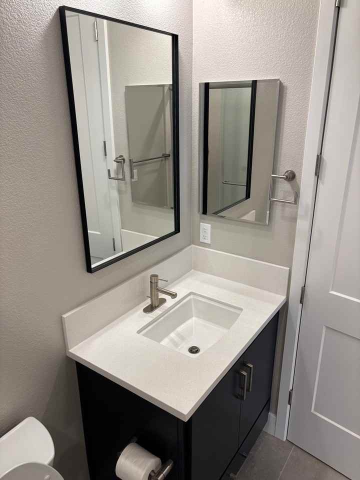 121 8th St #2 - Photo 6 of 8