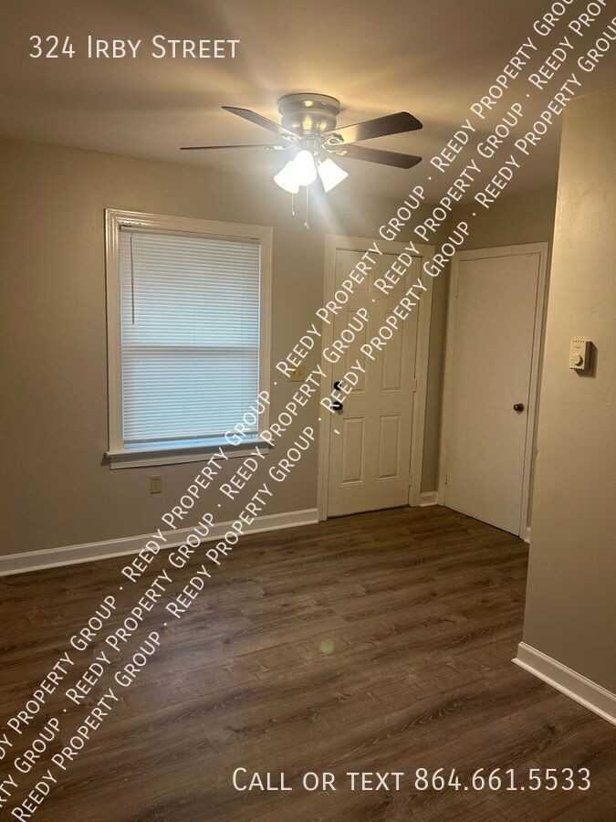 324 Irby St - Photo 2 of 12