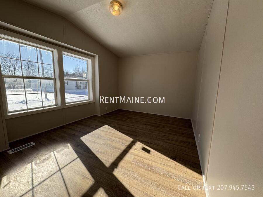 125 F St - Photo 7 of 13