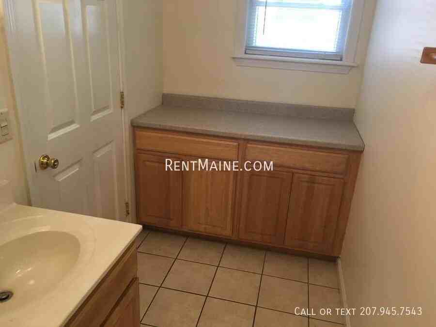 1833 Hammond St #4 - Photo 5 of 12