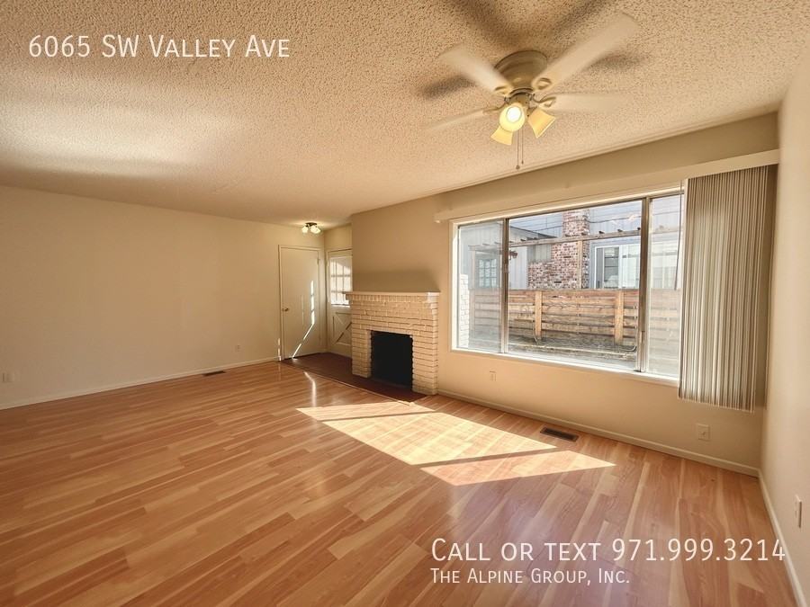 6065 Sw Valley Ave - Photo 7 of 30