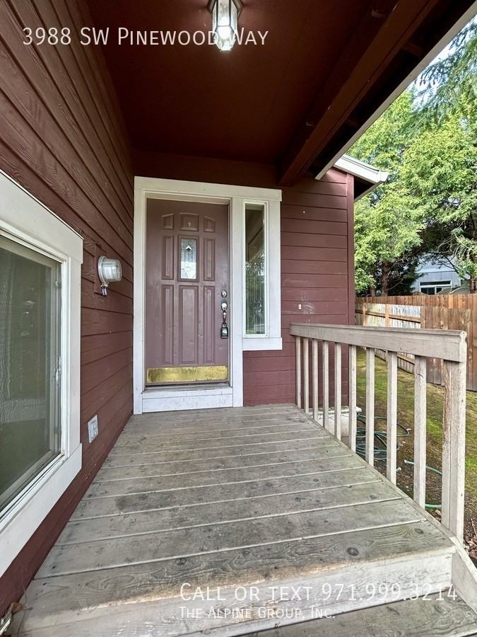 3988 Sw Pinewood Way - Photo 6 of 47