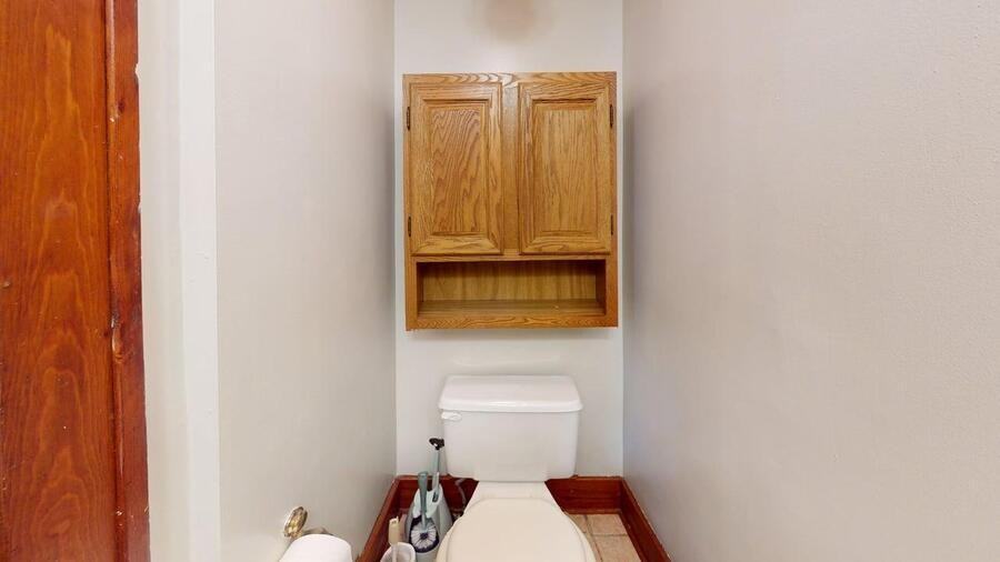 815 Dewey Ave #815DEW - Photo 5 of 16