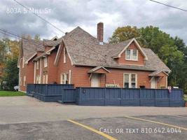 featured image of 803A S Mill St