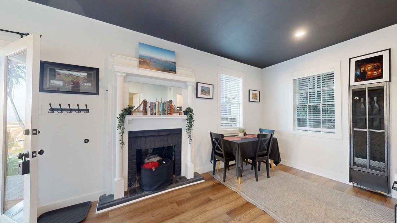 237 Greenwich St - Photo 2 of 13