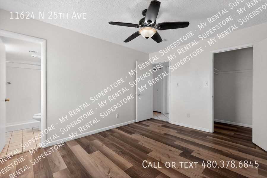11624 N 25th Ave - Photo 3 of 22