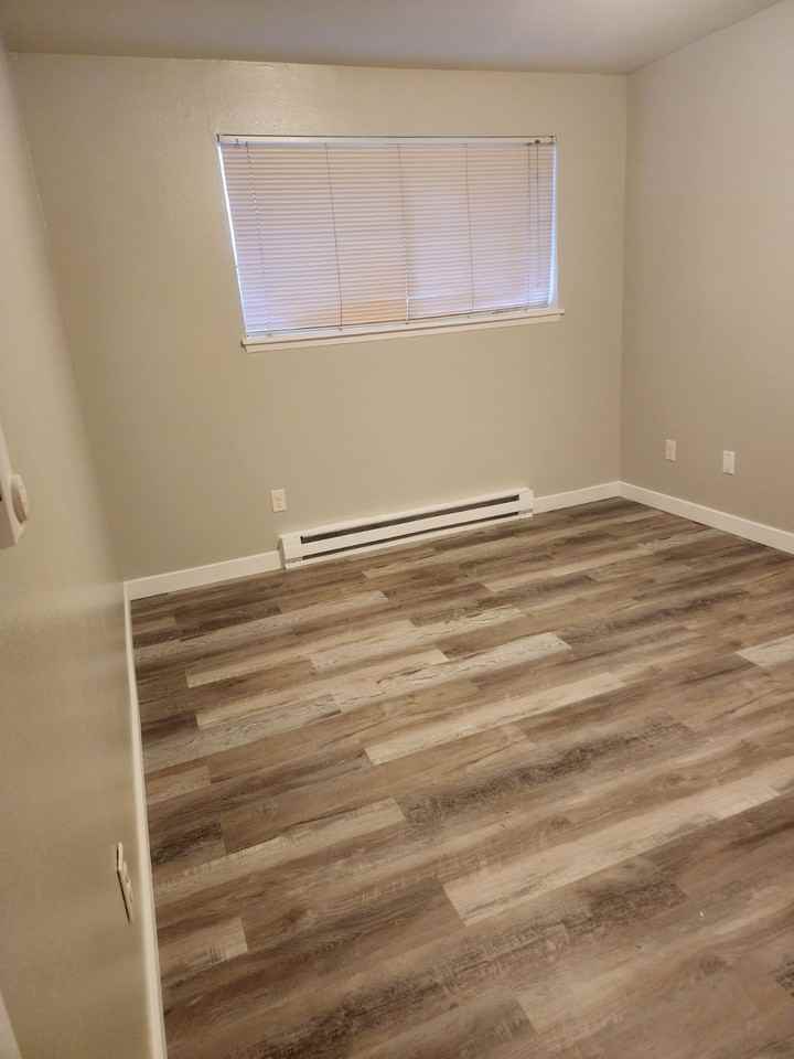 14839 Military Rd S #131 - Photo 4 of 7