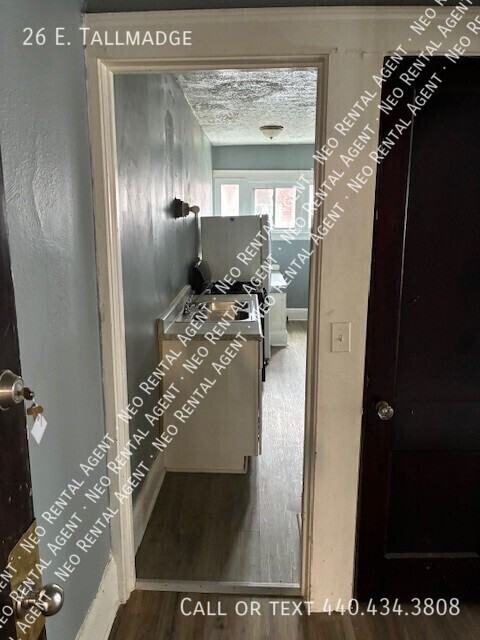 26 E Tallmadge Ave - Photo 5 of 5