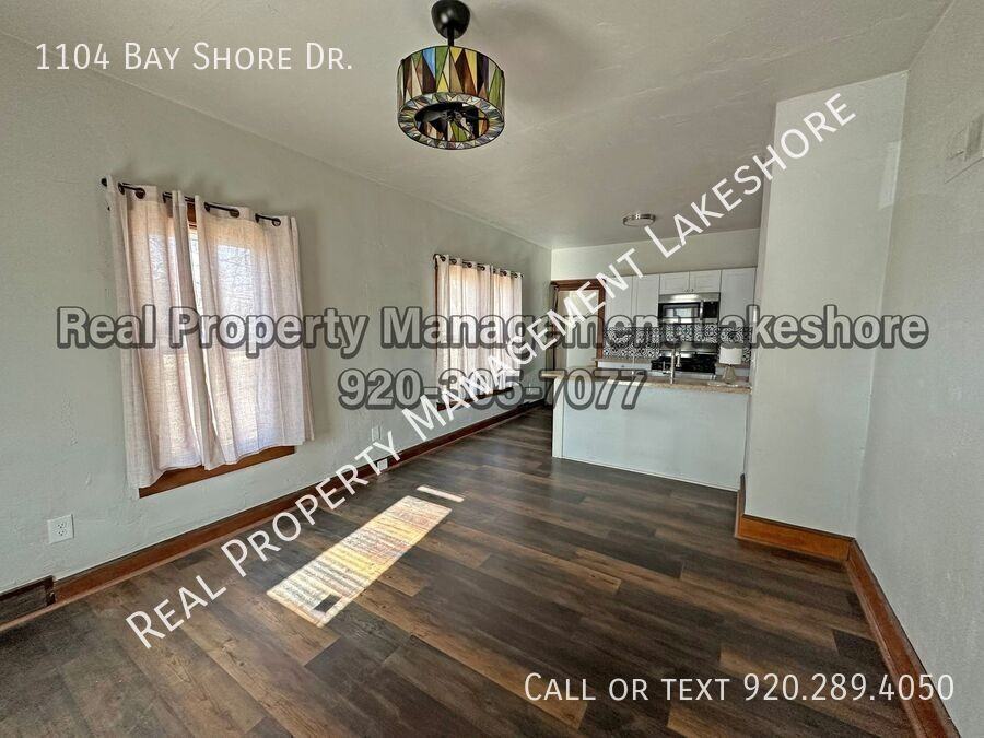 1104 Bay Shore Dr - Photo 4 of 22