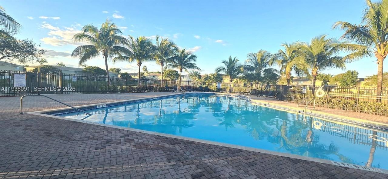 5818 Hampton Hills Blvd #5818-5818 - Photo 4 of 42