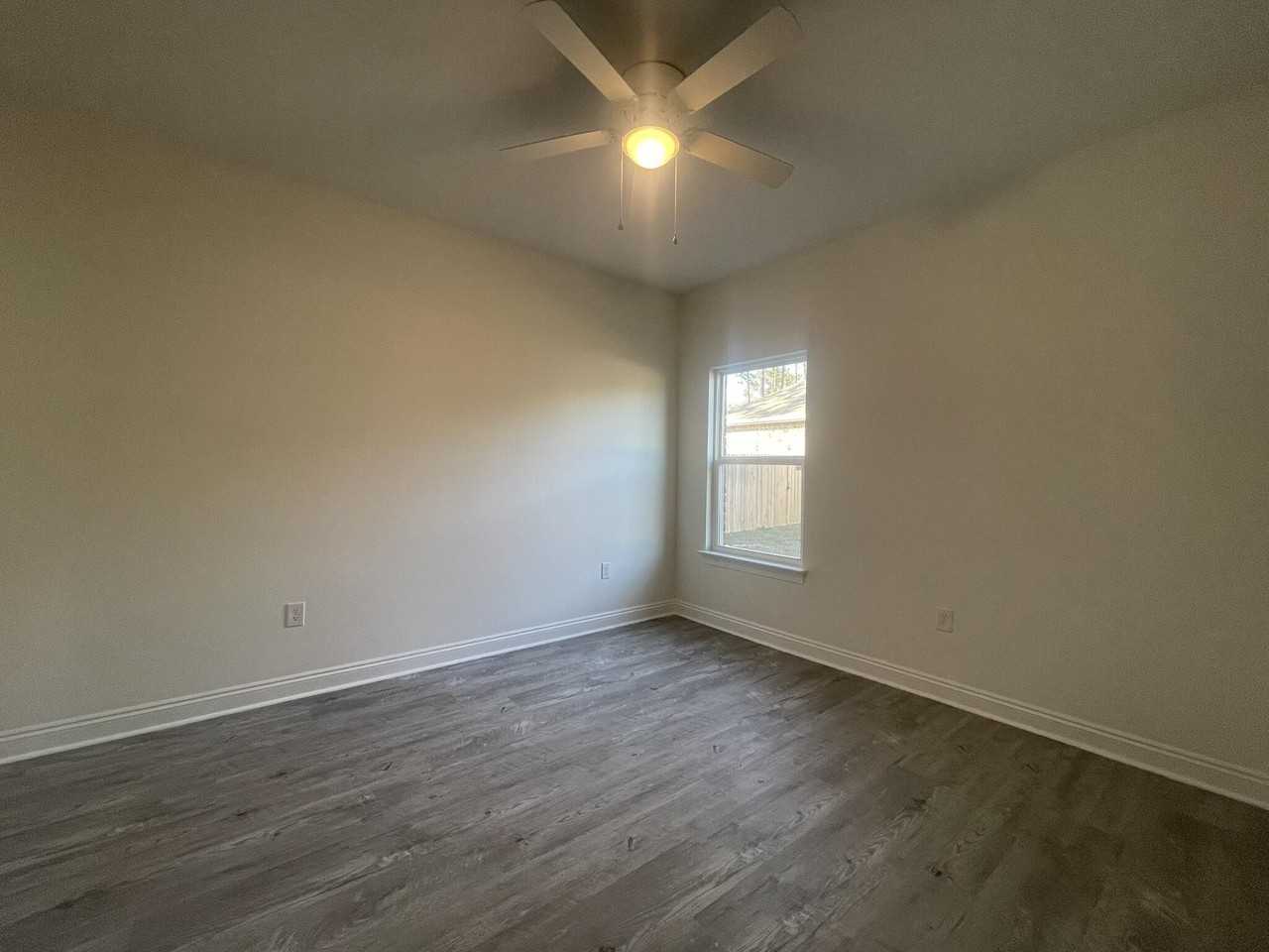 5448 Jenee Ct #5448 - Photo 4 of 26