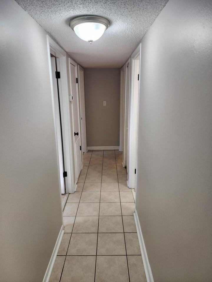 126 Smith St #126 - Photo 7 of 13