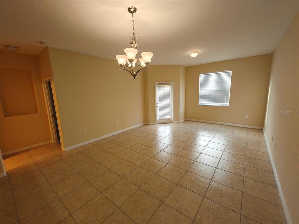 3410 Rodrick Cir #3410 - Photo 4 of 27