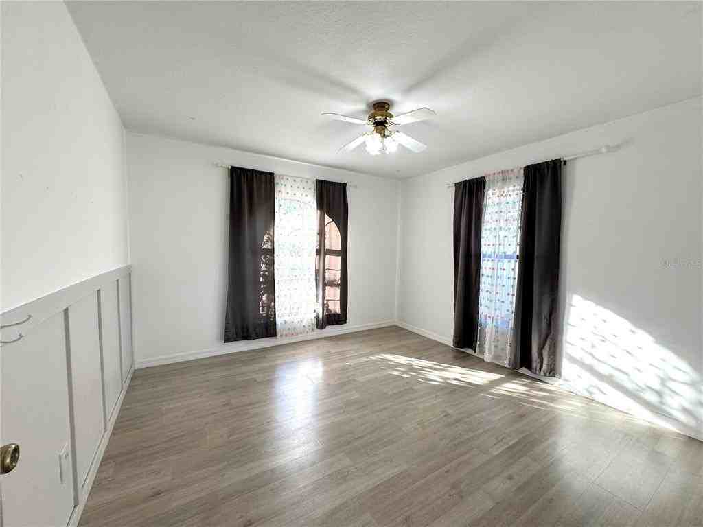 1514 Poe St #1514 - Photo 2 of 18