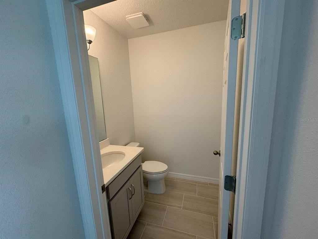 362 Thompson Village Ave #362 - Photo 5 of 24