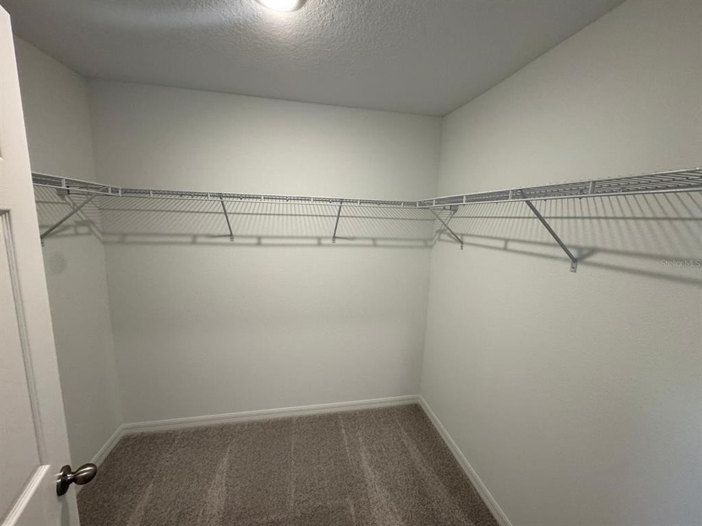 362 Thompson Village Ave #362 - Photo 7 of 24