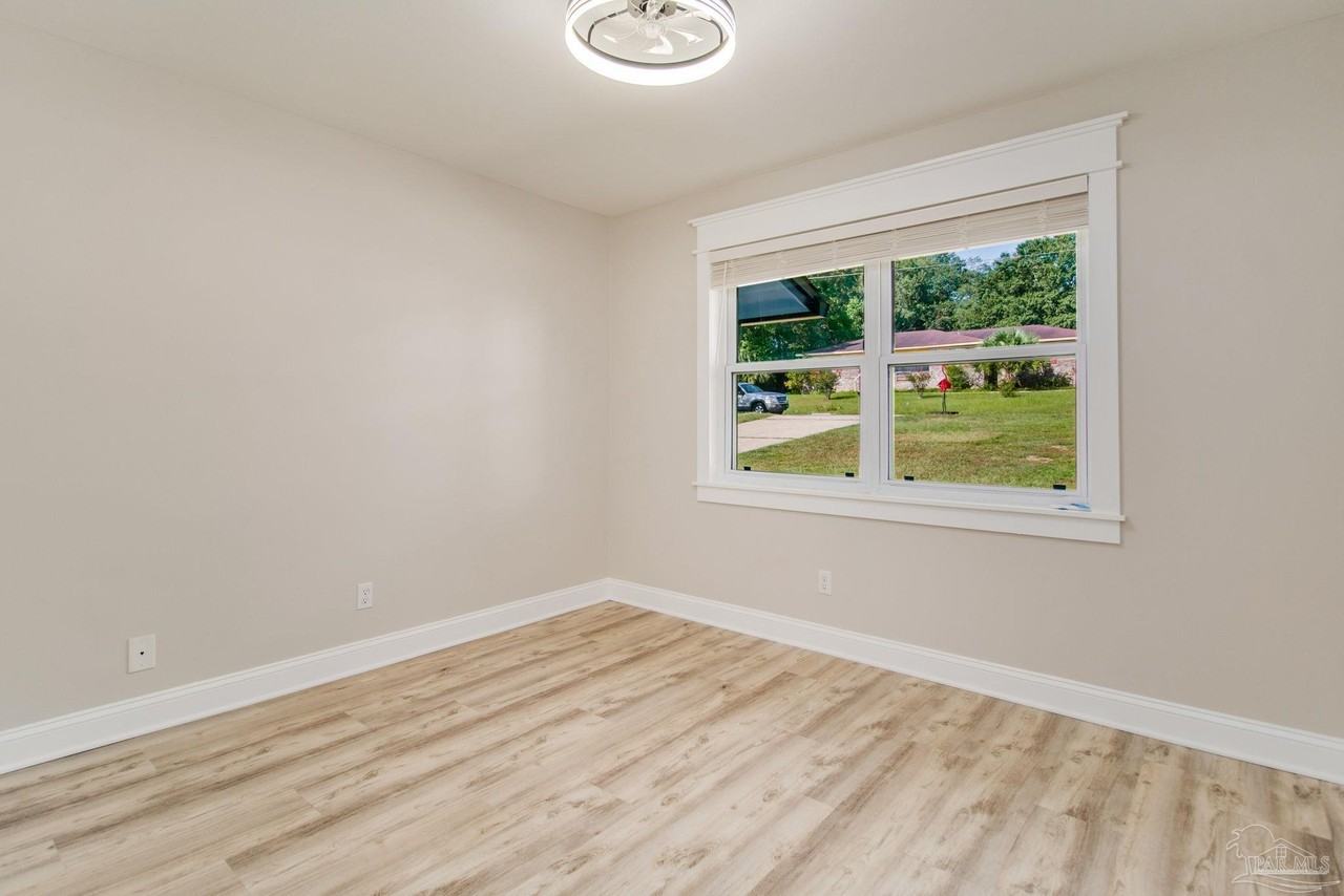 5894 W Shore Dr #5894 - Photo 7 of 37