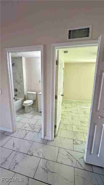 3311 Sw 15th Pl #3311 - Photo 2 of 41
