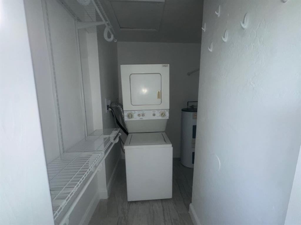 1751 Ne 31st St #1751-23 - Photo 5 of 10