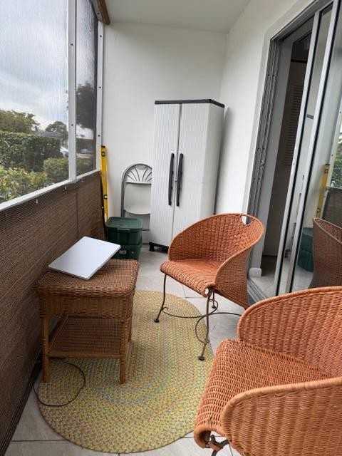 271 Chatham N #271 - Photo 3 of 17