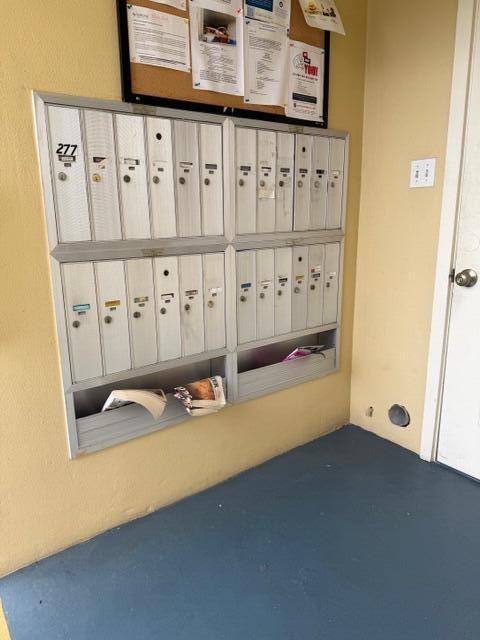 271 Chatham N #271 - Photo 5 of 17