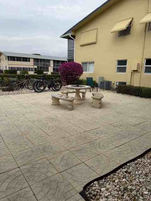 271 Chatham N #271 - Photo 7 of 17