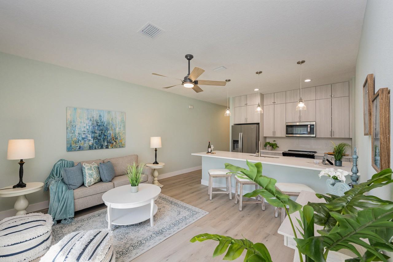 900 Paddleboard Ct #900 - Photo 4 of 32