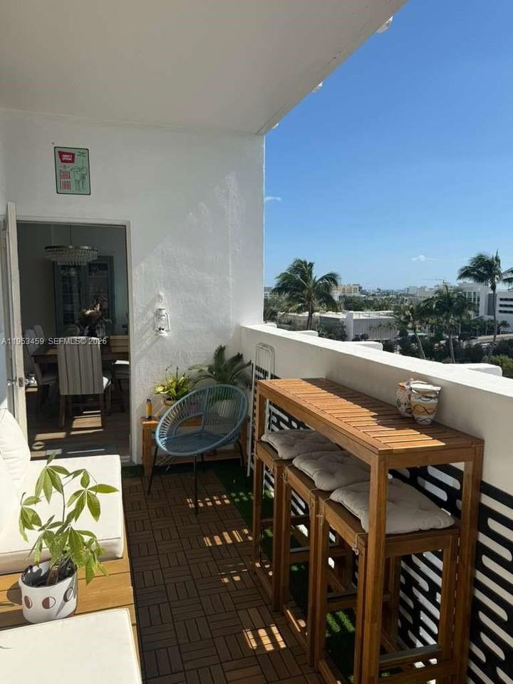 800 West Ave #800PH10 - Photo 4 of 24