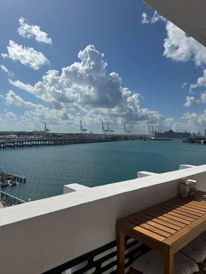 800 West Ave #800PH10 - Photo 5 of 24