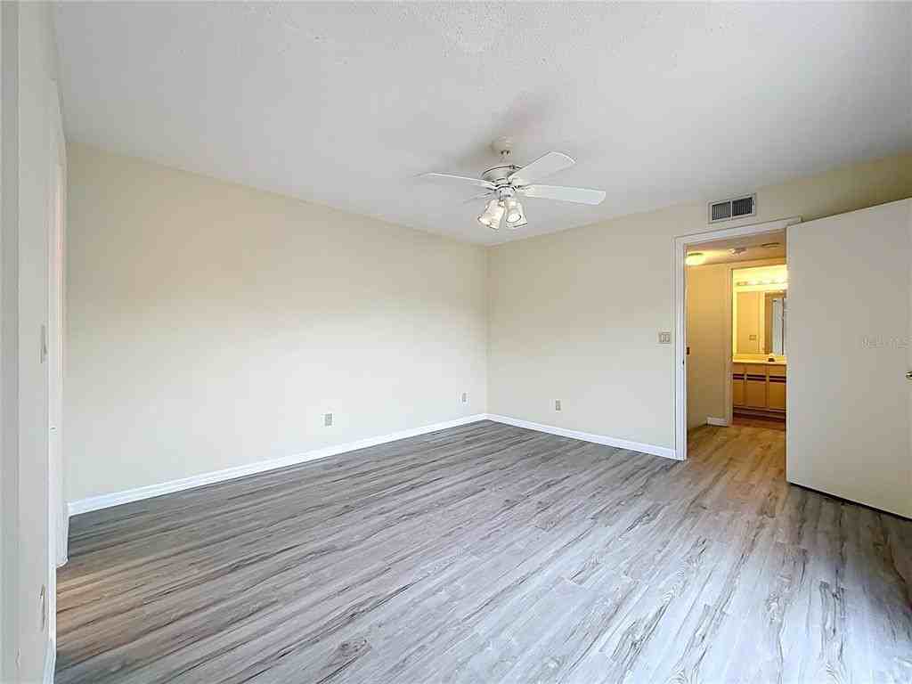 5271 Coral Ct #5271-630 - Photo 3 of 46