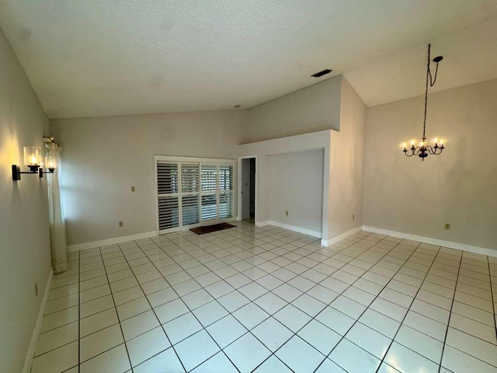 9828 Sw 58th Ct #9828 - Photo 2 of 21