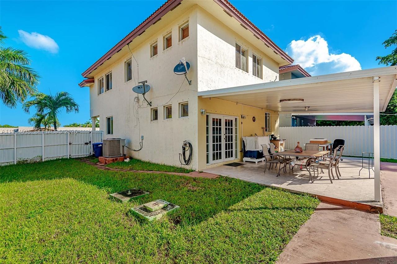 4472 Nw 159th St #4472