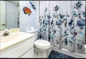 1004 Sw 48th Ter - Photo 1 of 1