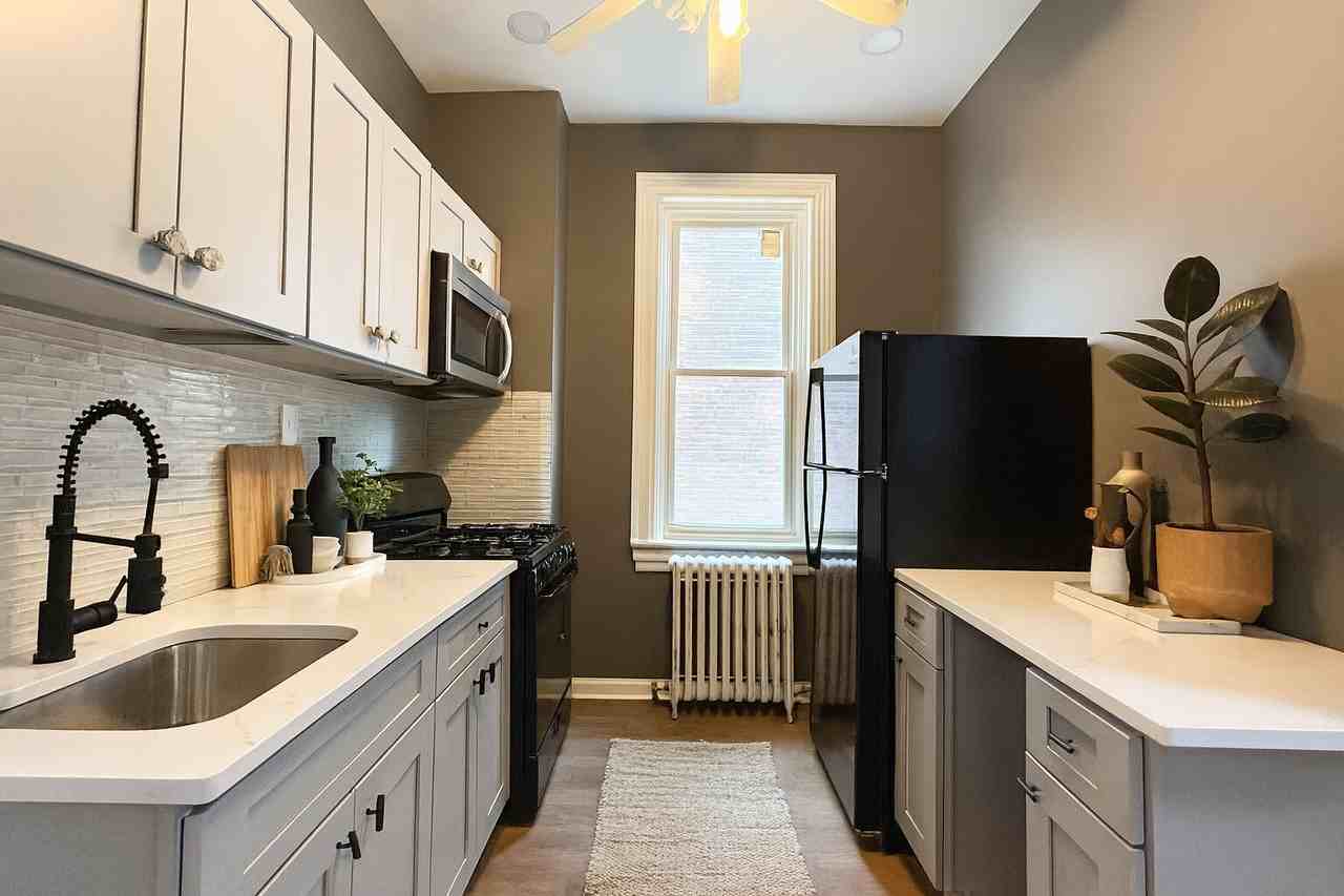 347 Kerlin St #2 - Photo 2 of 13