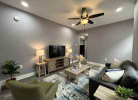 featured image of 347 Kerlin St #3