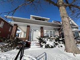 featured image of 922 N Vermilion St Apt 4 #Apt 4