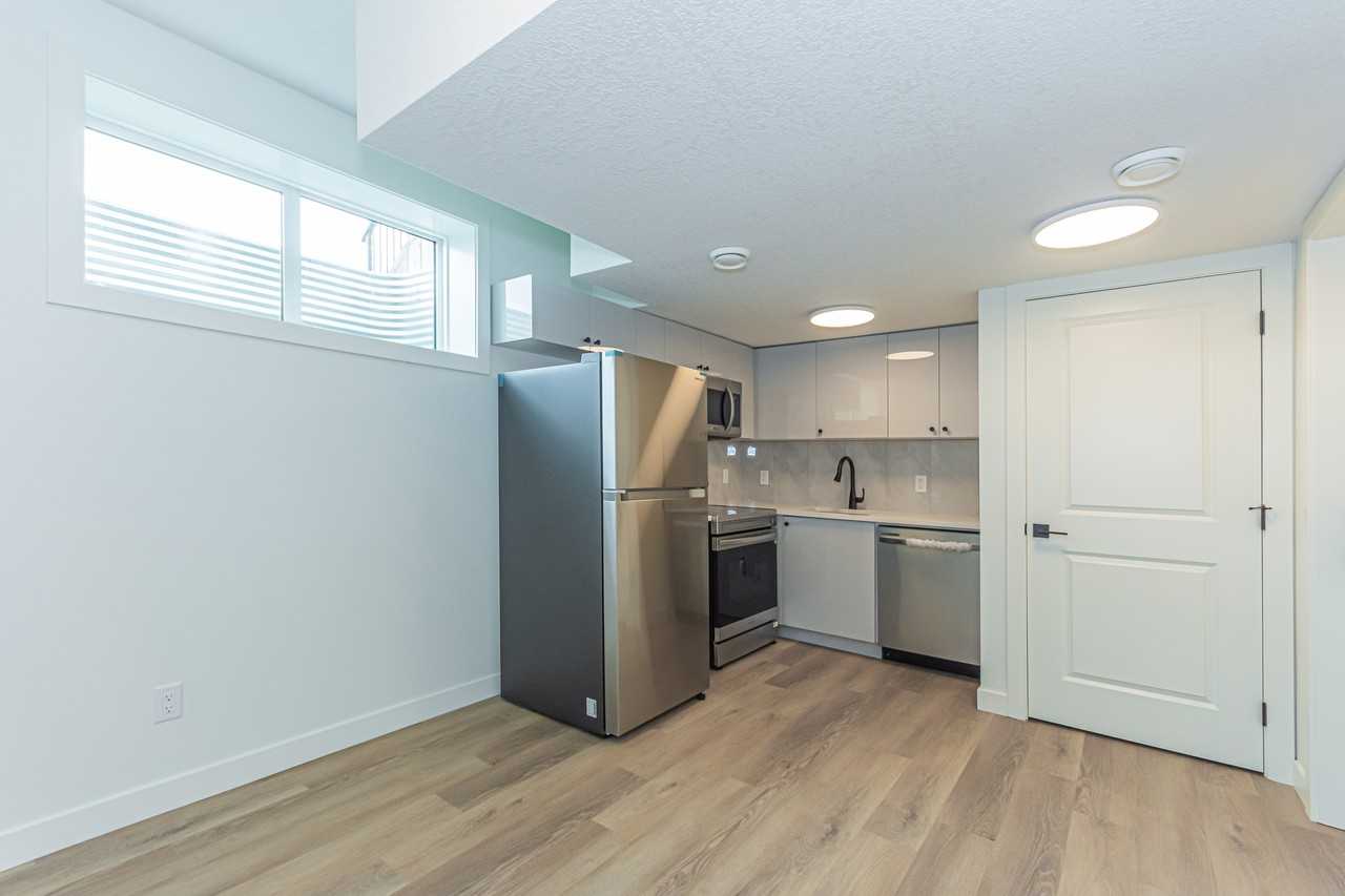 14912 109 Ave Nw Bsmt #14912BS - Photo 5 of 17