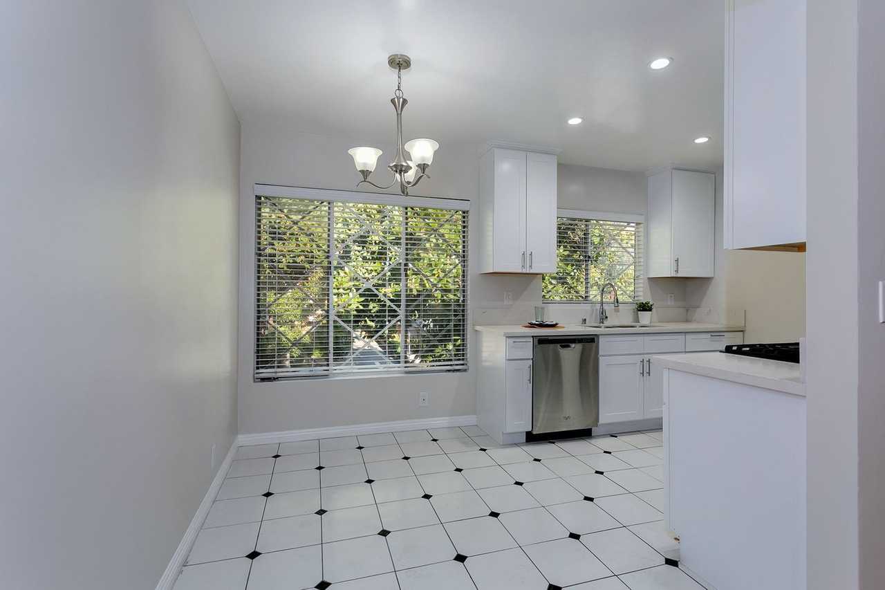 mad255 - Photo 2 of 42