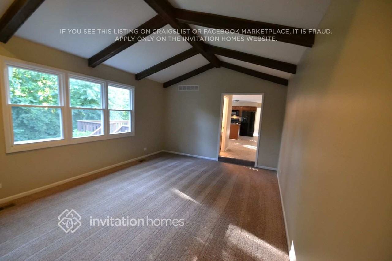 1212 Lehnertz Cir - Photo 5 of 14