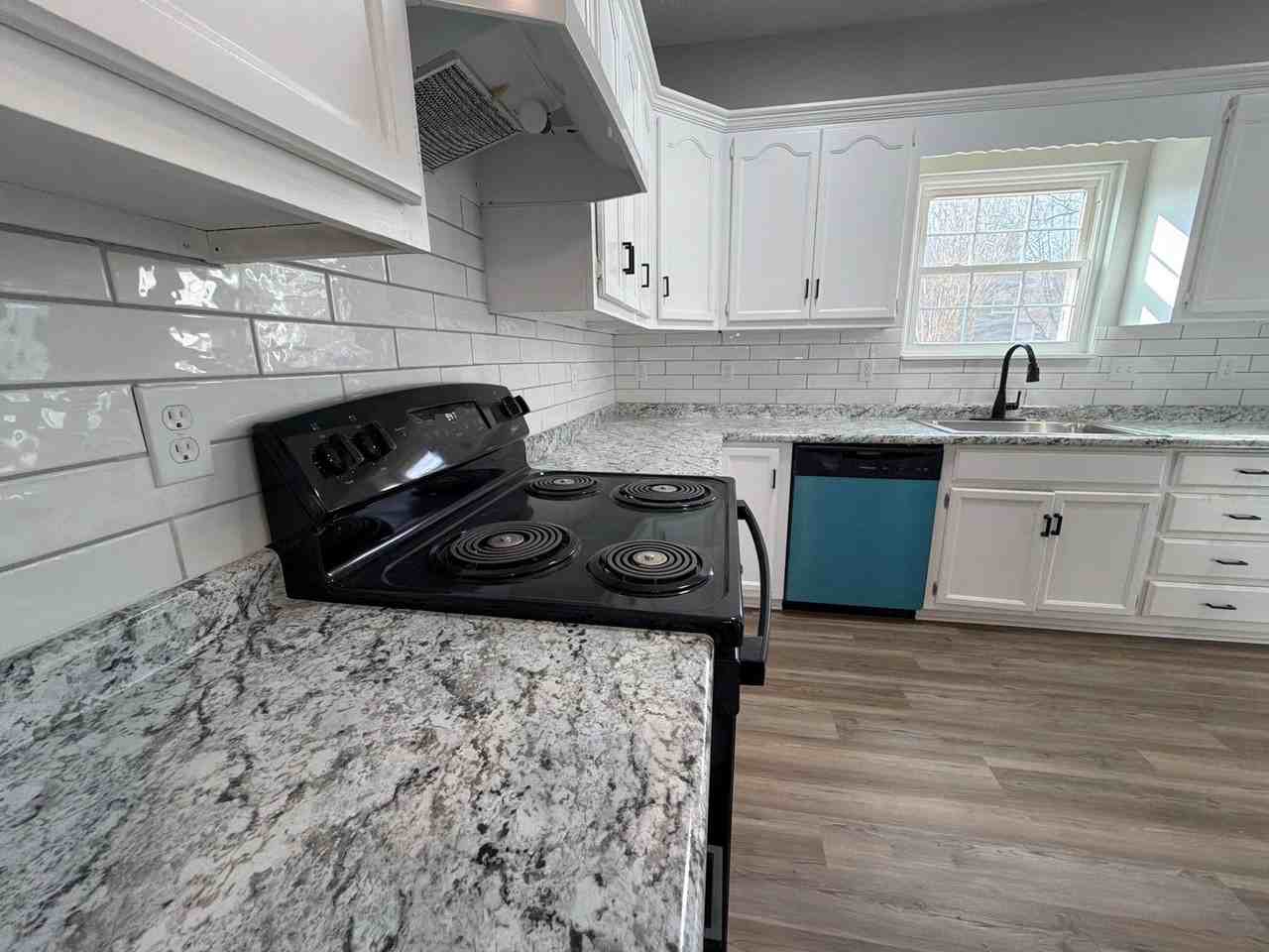 103 Kestrel Ct Sw #1 - Photo 6 of 22