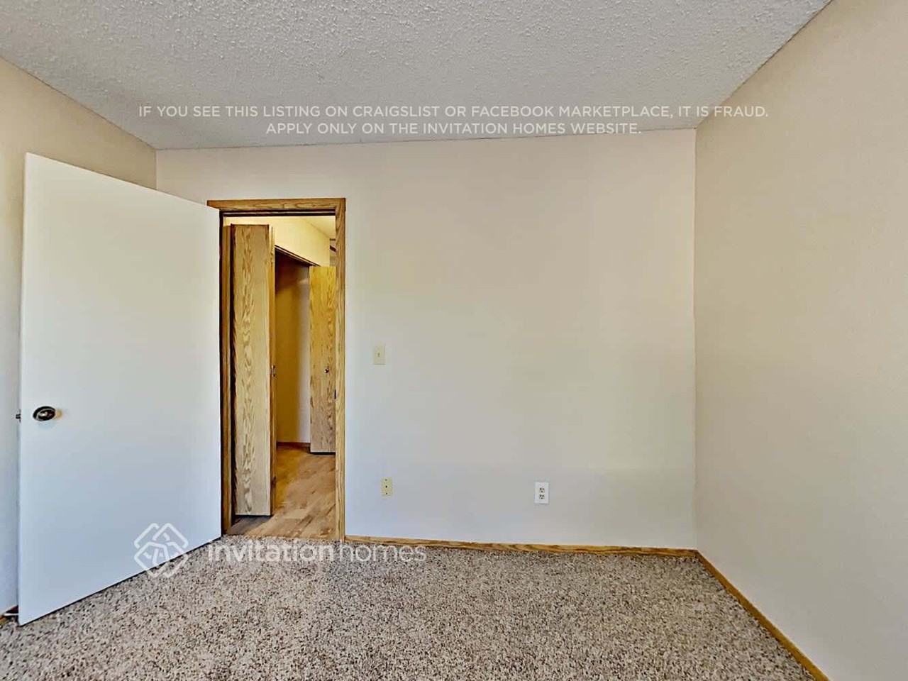 832 Anchor Dr - Photo 6 of 9