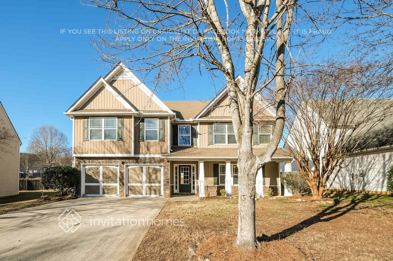 3679 Devon Park Ln Nw