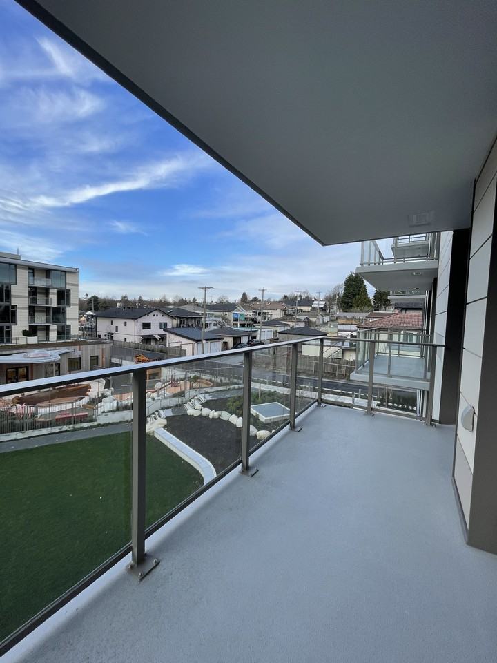 8121 Chester Street #30* - Photo 6 of 13