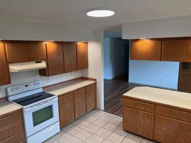 1933 N Hemmer Rd #1933 - Photo 2 of 16