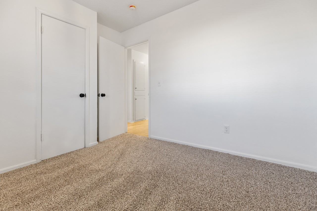 753 Nw 1st St #1 - Photo 6 of 20