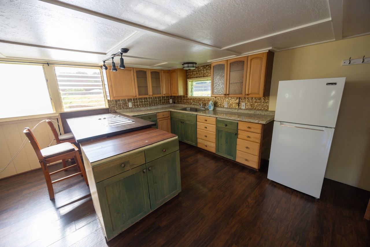 House - 3801B Hanapepe Road540 #2 - Photo 3 of 6