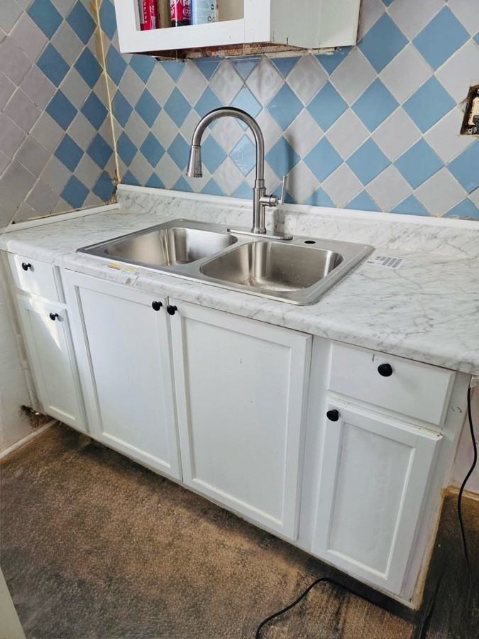 811 Baker St #1 - Photo 4 of 21