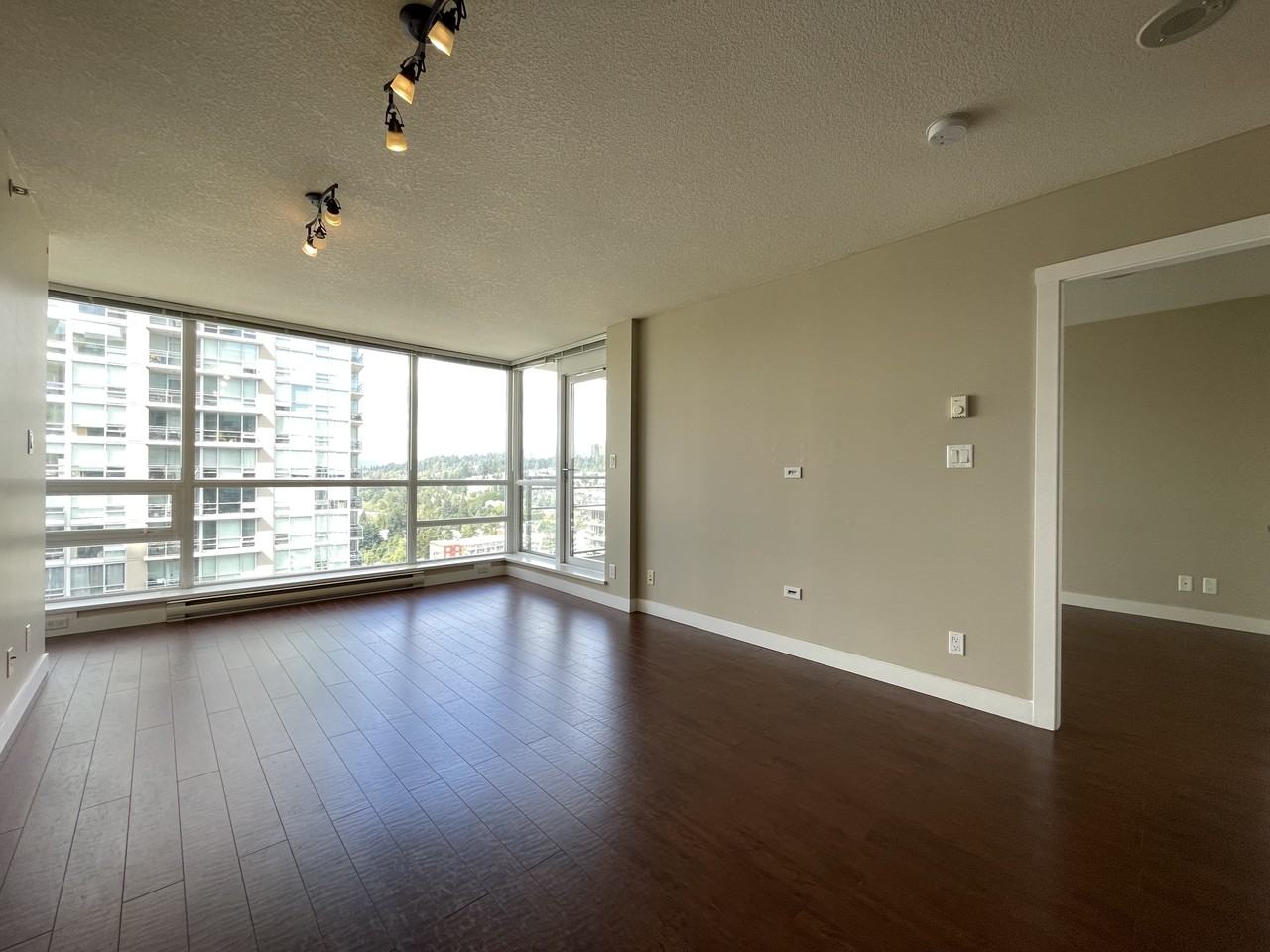 2978 Glen Drive #260* - Photo 3 of 22